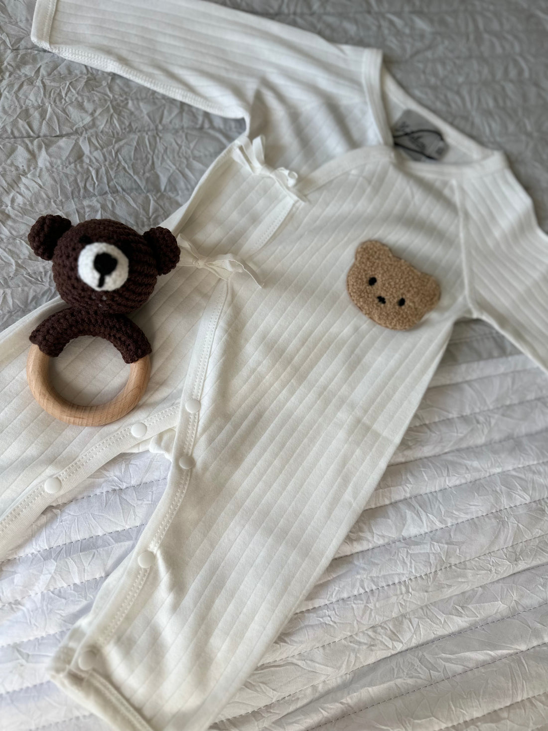 Unisex teddy outfit